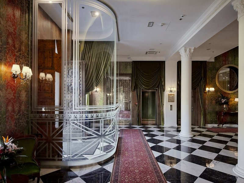 Mystery Hotel Budapest 13