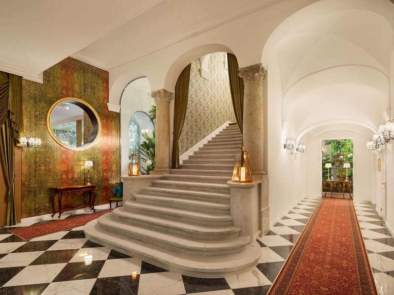 Mystery Hotel Budapest 15