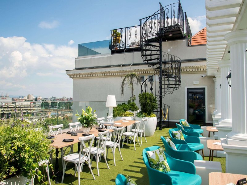 Mystery Hotel Budapest 19