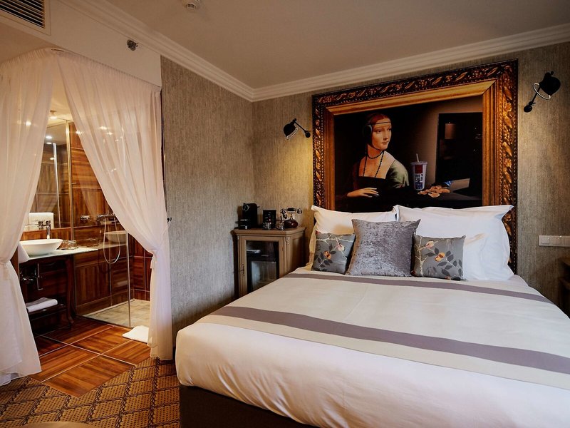 Mystery Hotel Budapest 28