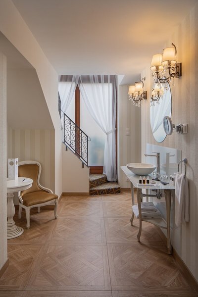 Mystery Hotel Budapest 40