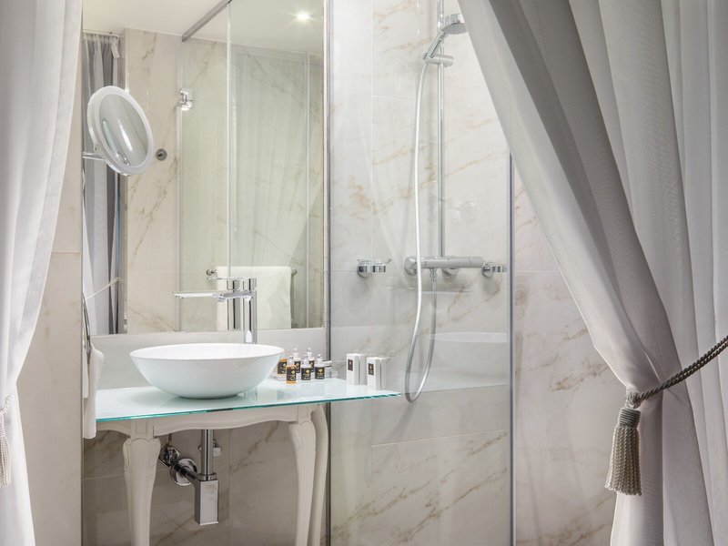 Mystery Hotel Budapest 44