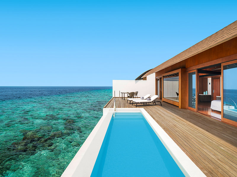 The Westin Maldives Miriandhoo Resort 2