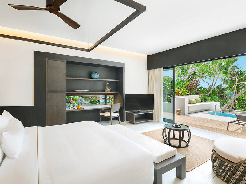 The Westin Maldives Miriandhoo Resort 3
