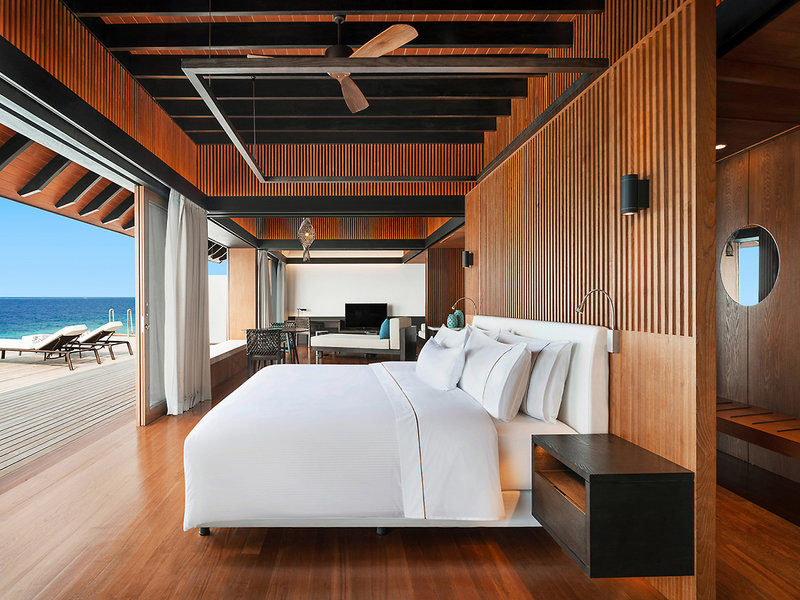 The Westin Maldives Miriandhoo Resort 10