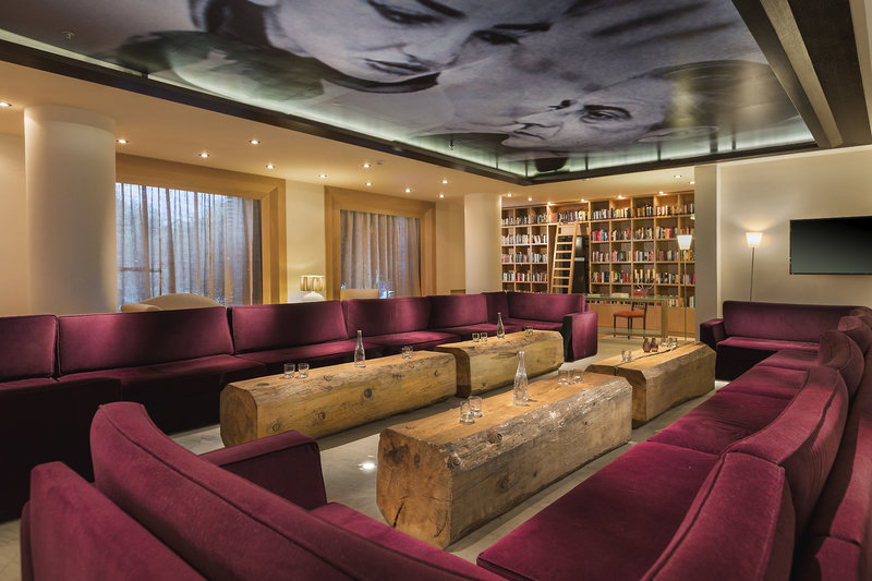 The Island Hotel 17