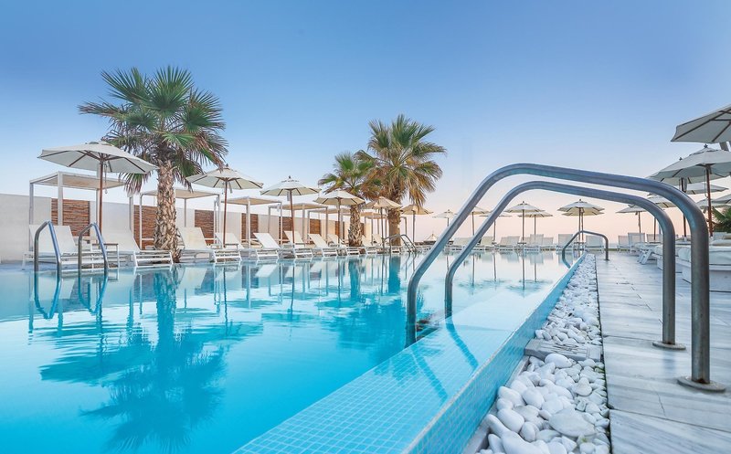 The Island Hotel 19