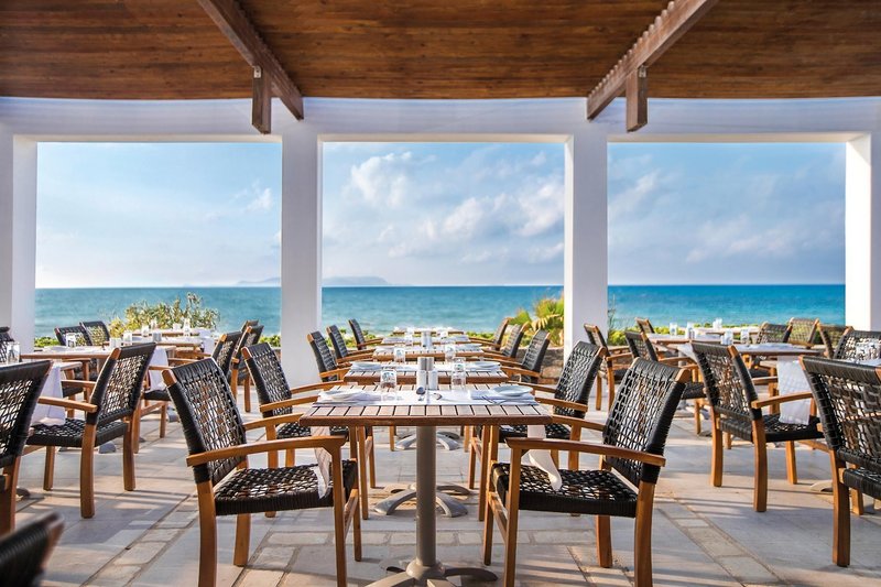 The Island Hotel 24