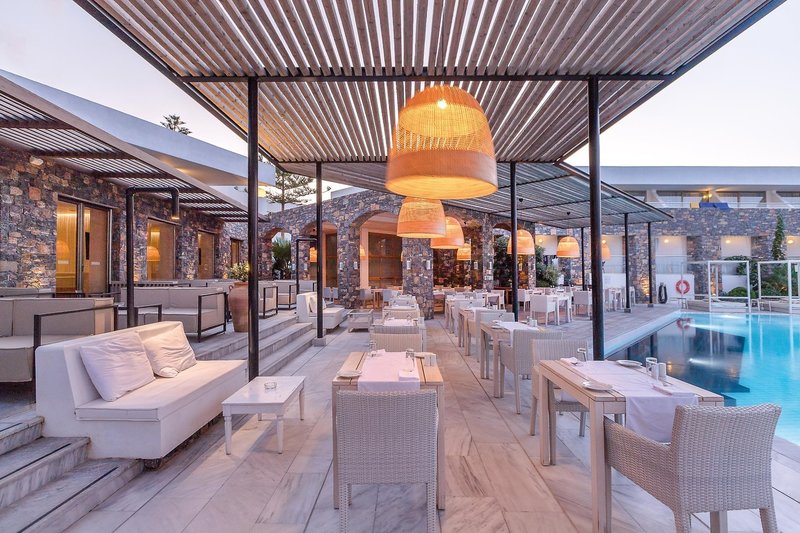 The Island Hotel 32