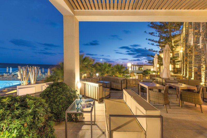 The Island Hotel 35