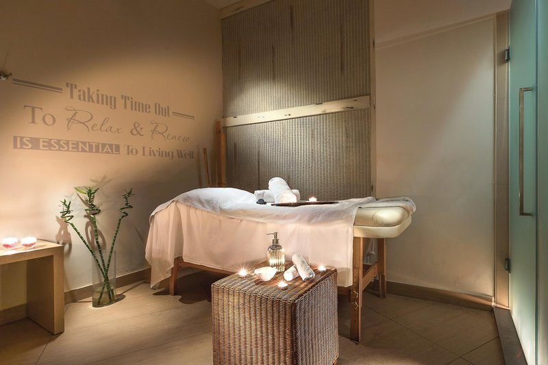 The Island Hotel 41