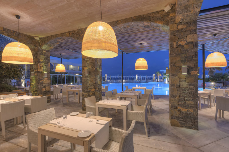 The Island Hotel 7