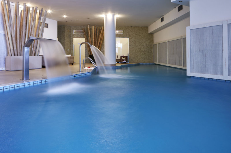 The Island Hotel 16