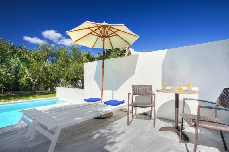 The Island Hotel 10
