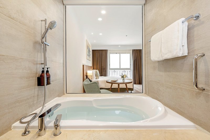 T-Ritz Saigon Hotel & Apartment 21