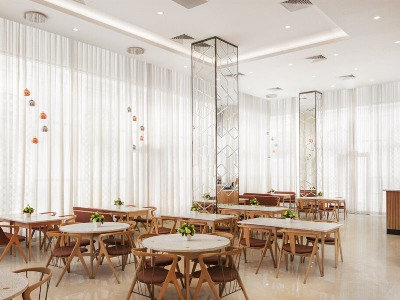 T-Ritz Saigon Hotel & Apartment 7