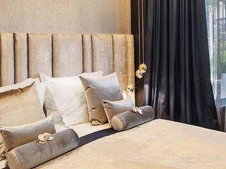 All Suites Hotel Posh