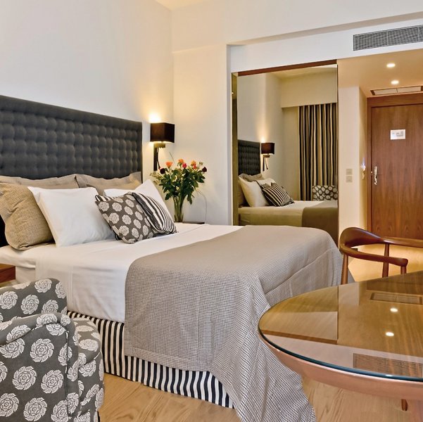 Aquila Atlantis 4 - Room Example