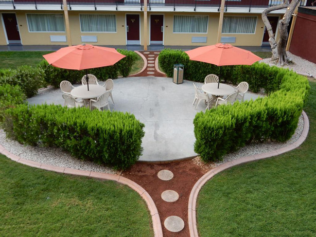 Mardi Gras Hotel & Casino 10