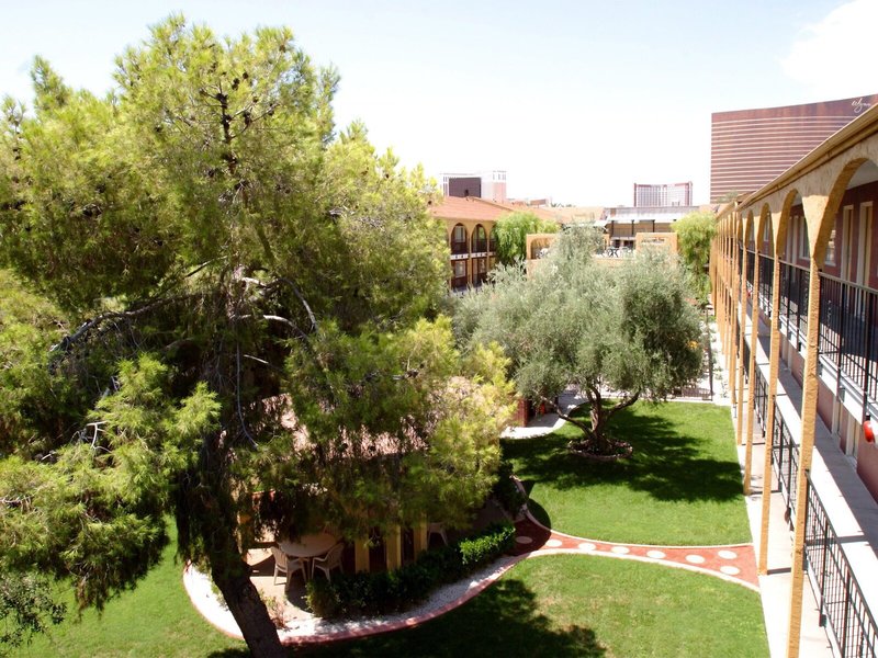 Mardi Gras Hotel & Casino 3