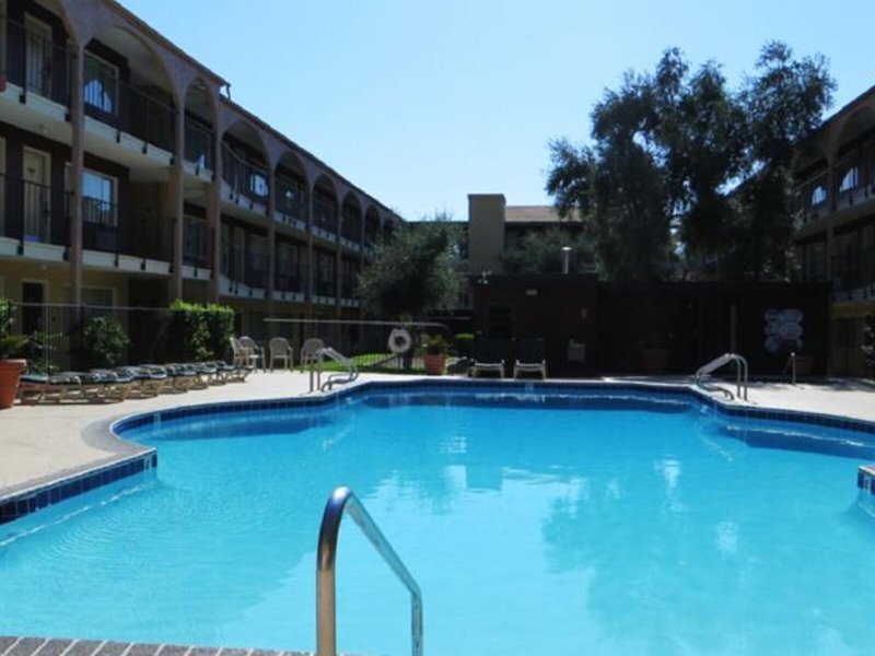 Mardi Gras Hotel & Casino 4