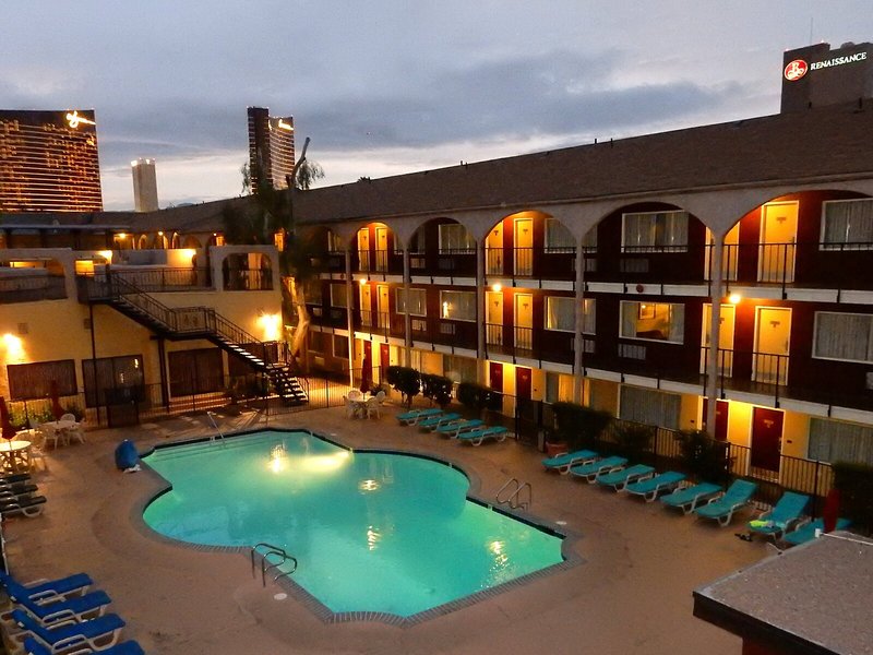 Mardi Gras Hotel & Casino 7