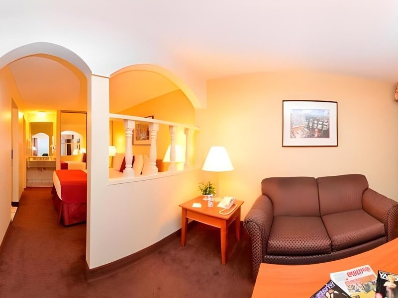 Mardi Gras Hotel & Casino 24