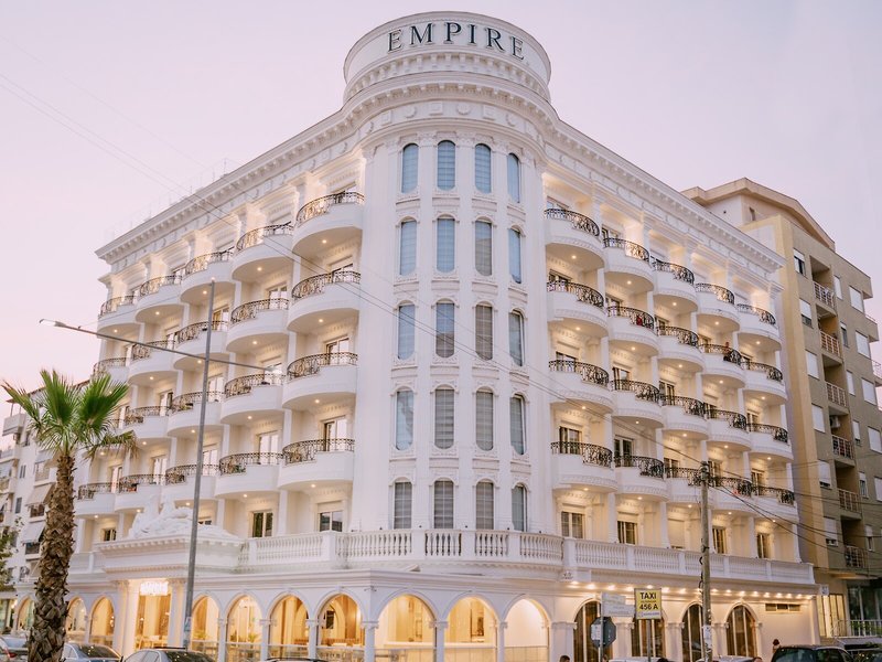 Empire Hotel