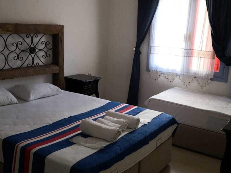 Livan Hotel Deluxe 22
