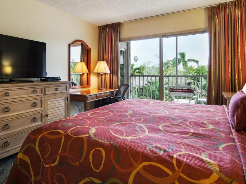 Best Western Naples Inn & Suites 26