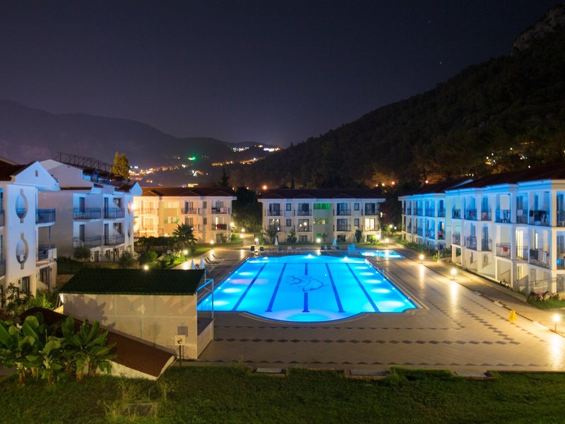 Belcekum Beach Hotel 18