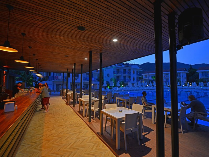 Belcekum Beach Hotel 27