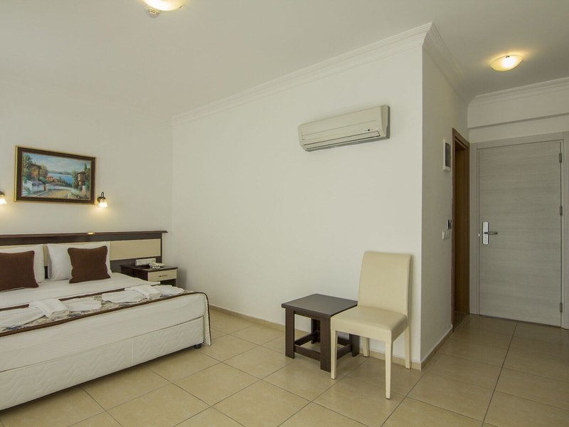 Belcekum Beach Hotel 36