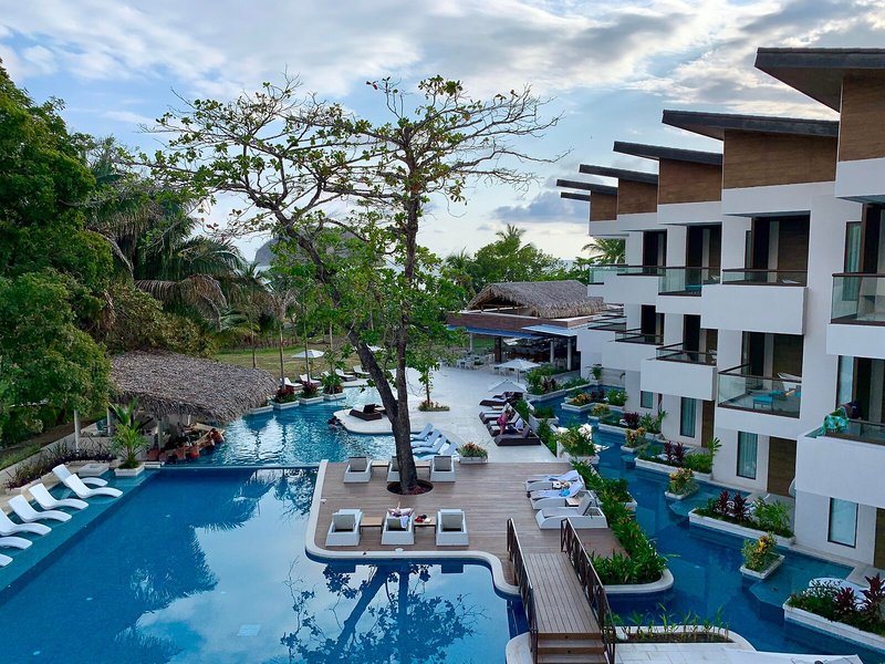 Azura Beach Resort 8