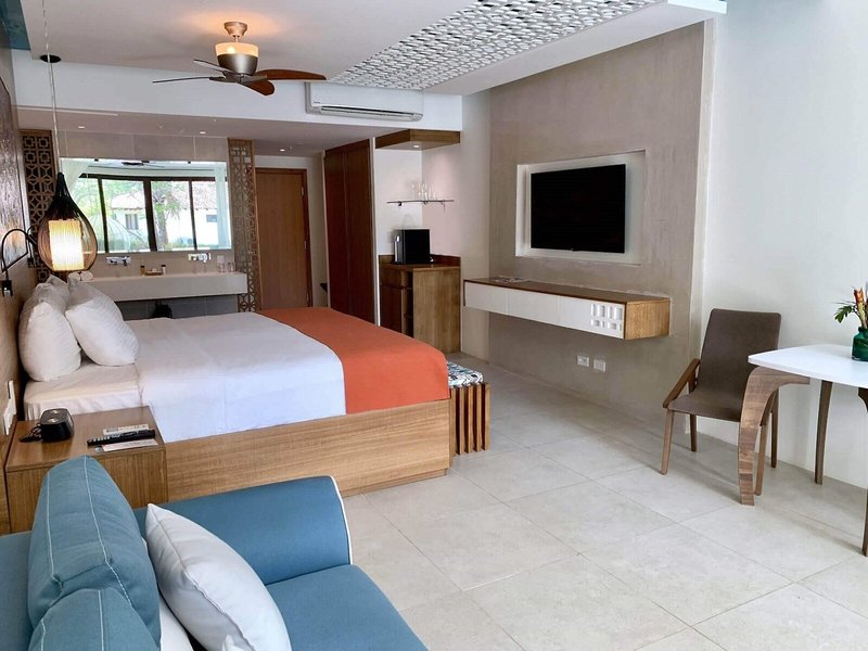 Azura Beach Resort 31