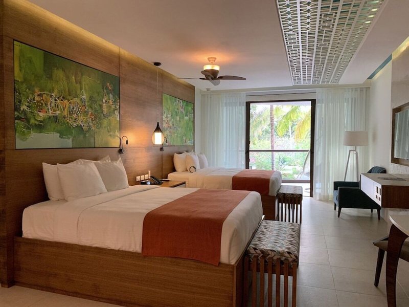 Azura Beach Resort 35