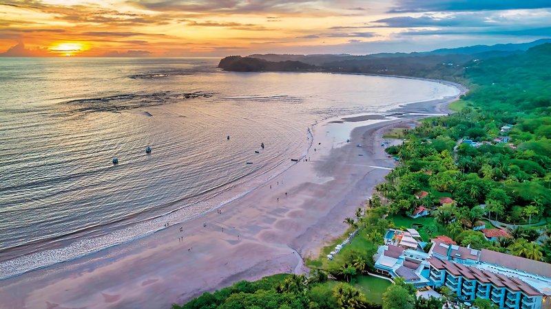 Azura Beach Resort 1