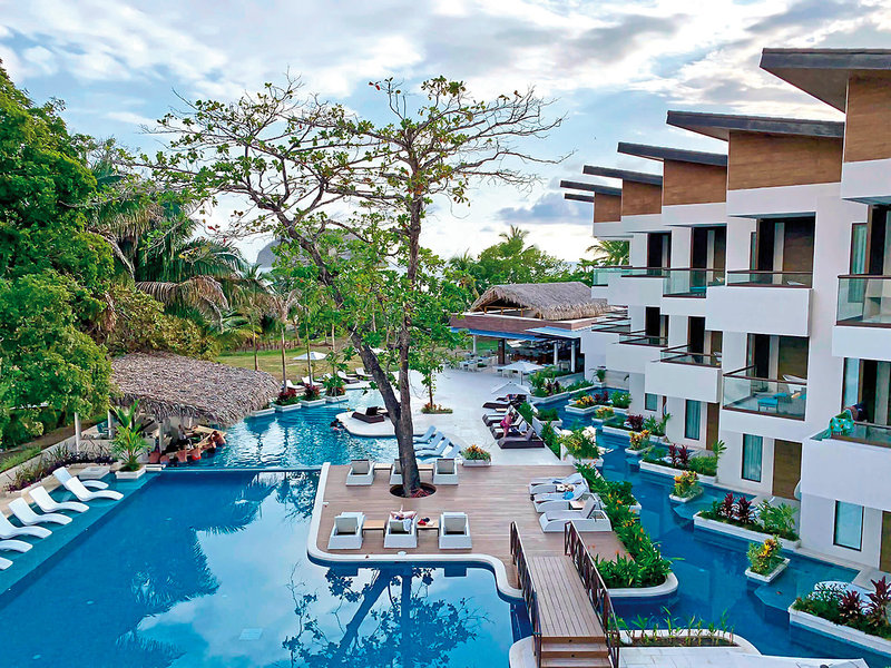 Azura Beach Resort 9