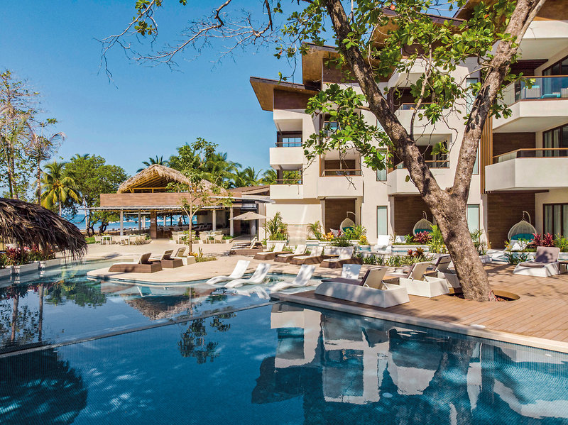 Azura Beach Resort 10