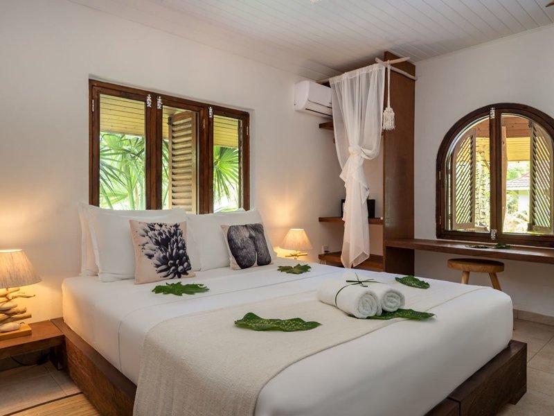 Bliss Hotel Praslin 13