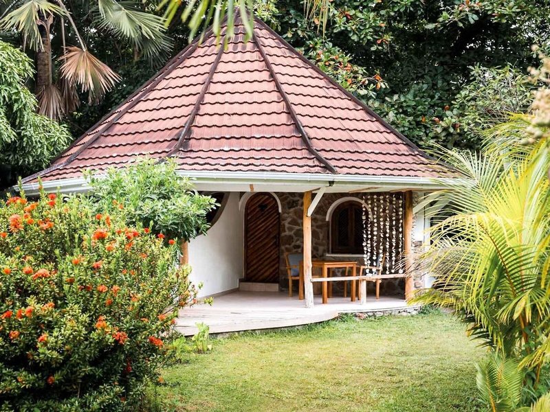 Bliss Hotel Praslin 18