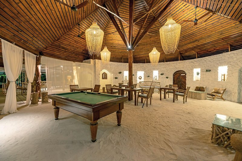 Bliss Hotel Praslin 11