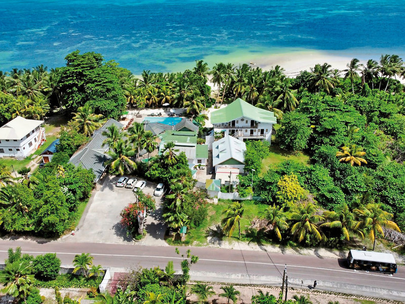 Bliss Hotel Praslin 32