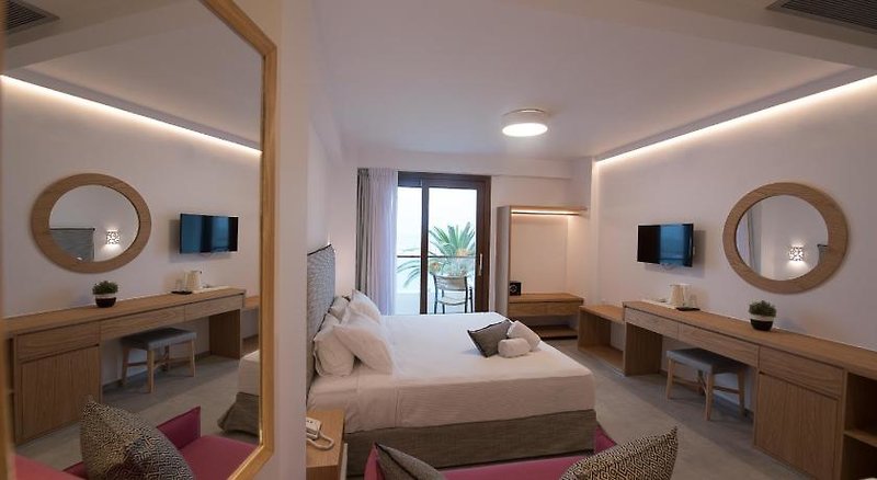 Natura Boutique Hotel Skopelos 4