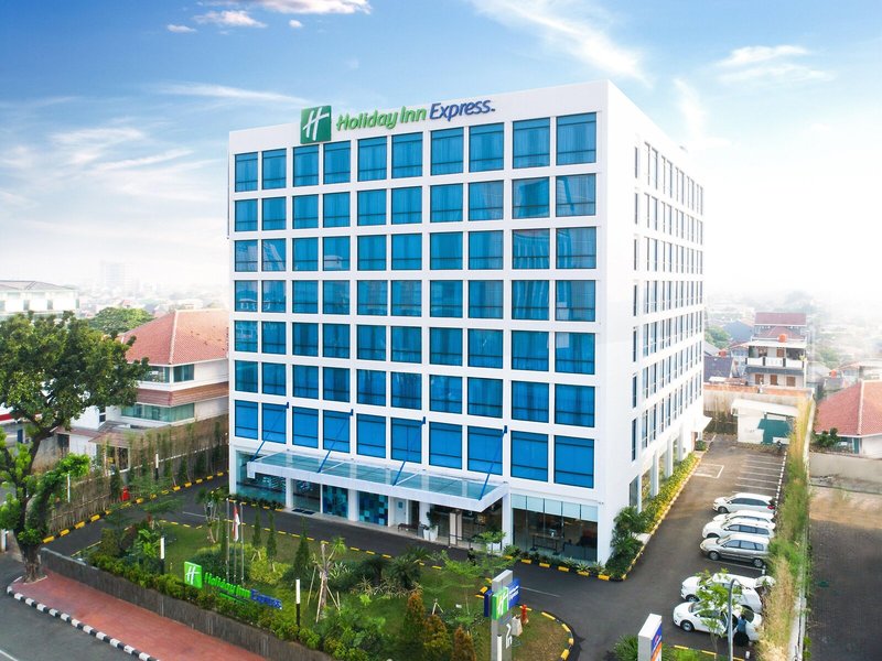 Holiday Inn Express Jakarta Matraman 3