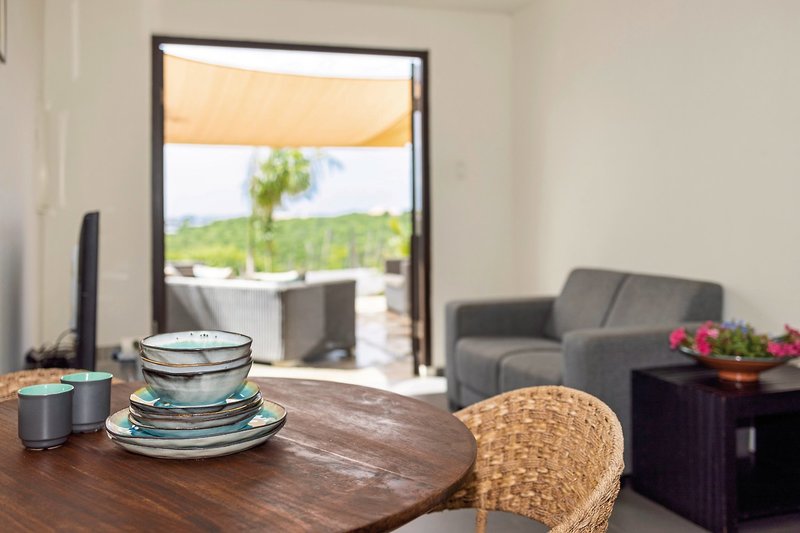 Mi Cuna Stays Collection 30