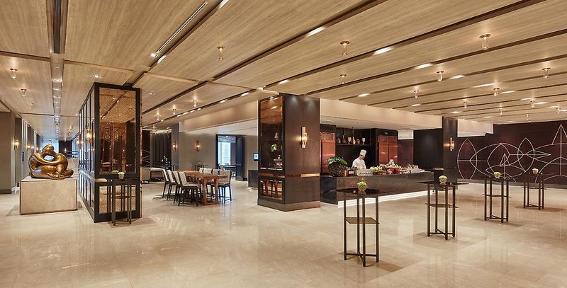 Hyatt Regency Bangkok Sukhumvit 2