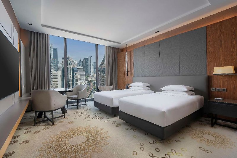 Hyatt Regency Bangkok Sukhumvit 4