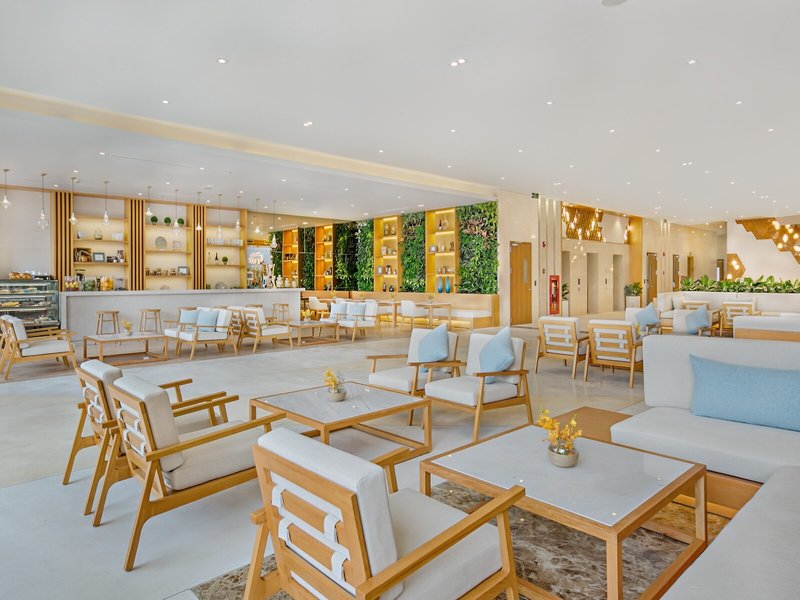 TMS Hotel Danang Beach 12