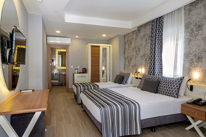 Sherwood Suites Resort 6